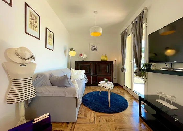 Διαμέρισμα La Finestra Sul Mare Con Wi-fi, A/c & Free Parking Pietra Ligure