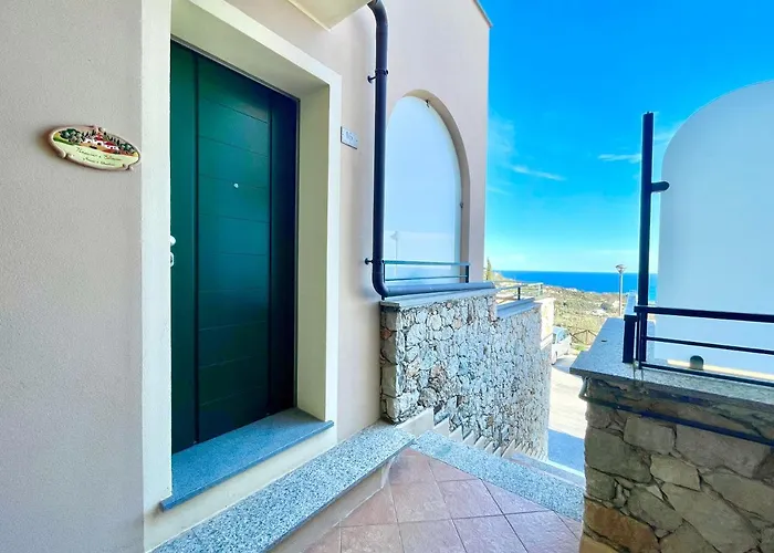 La Finestra Sul Mare Con Wi-fi, A/c & Free Parking Διαμέρισμα Pietra Ligure