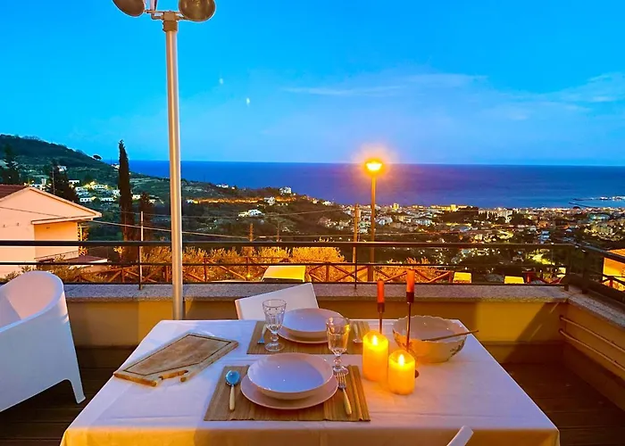La Finestra Sul Mare Con Wi-fi, A/c & Free Parking *