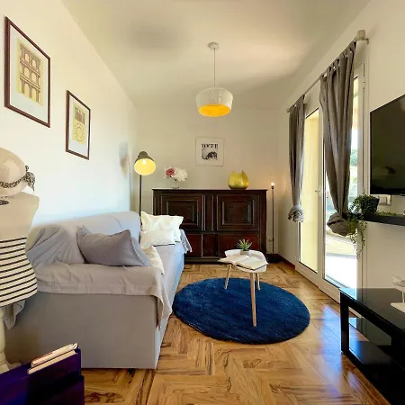 Apartamento La Finestra Sul Mare Con Wi-fi, A/c & Free Parking Pietra Ligure