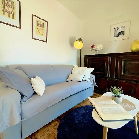 La Finestra Sul Mare Con Wi-fi, A/c & Free Parking