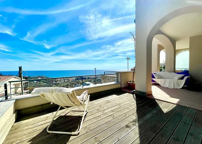 La Finestra Sul Mare Con Wi-fi, A/c & Free Parking Apartamento *