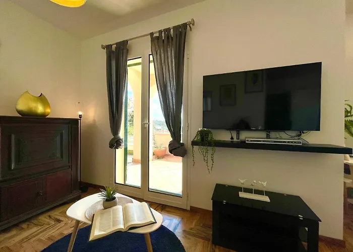 La Finestra Sul Mare Con Wi-fi, A/c & Free Parking Apartamento